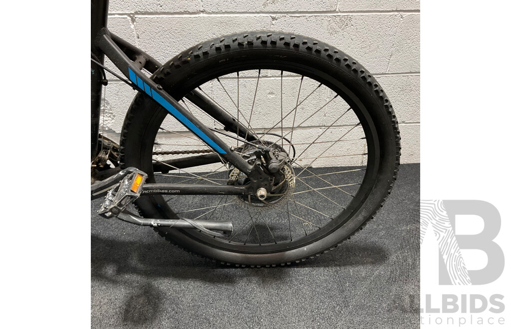 NCM Moscow E-bike - Size 26