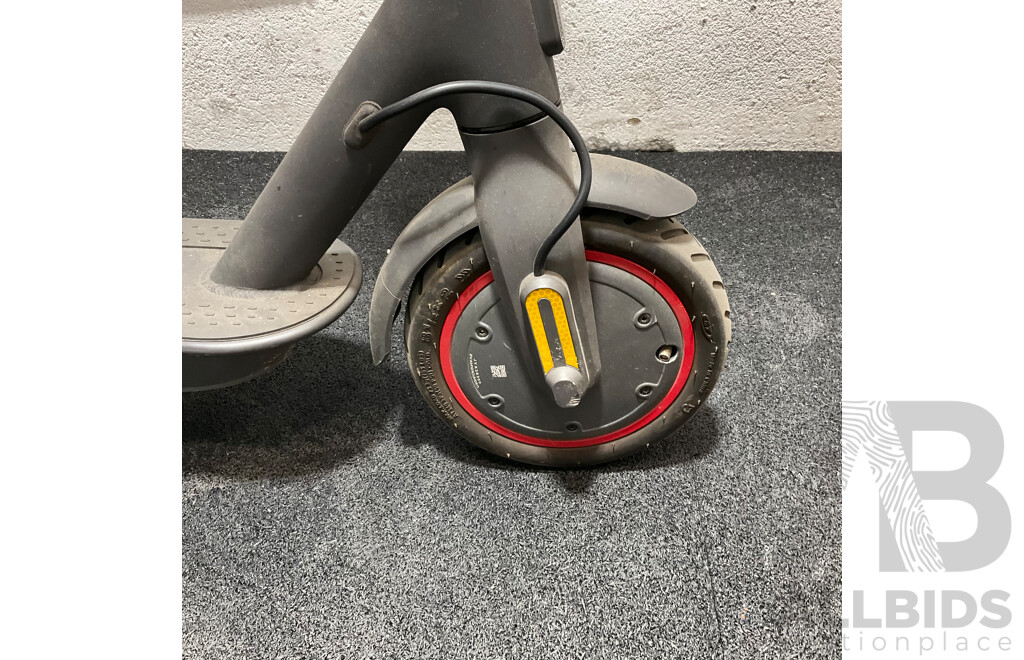 Mi Electric Scooter Pro 2
