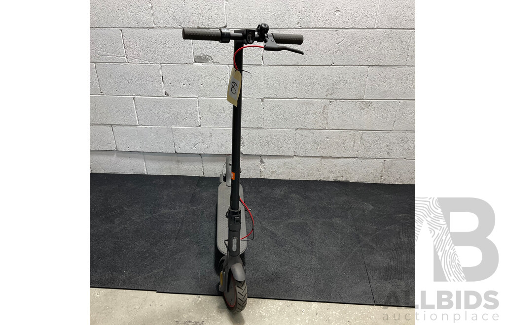 Mi Electric Scooter Pro 2