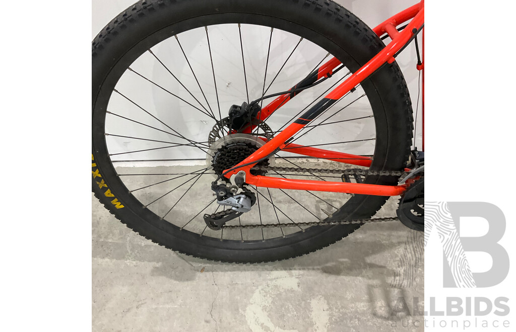 TREK Marlin 7 Bike