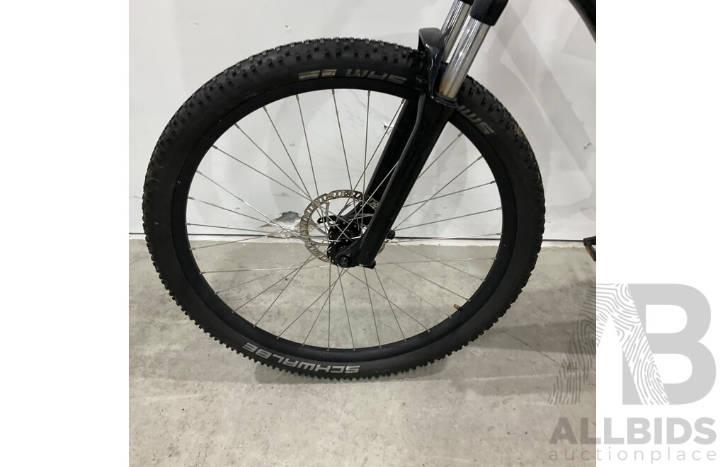 GT Avalanche Black Bike