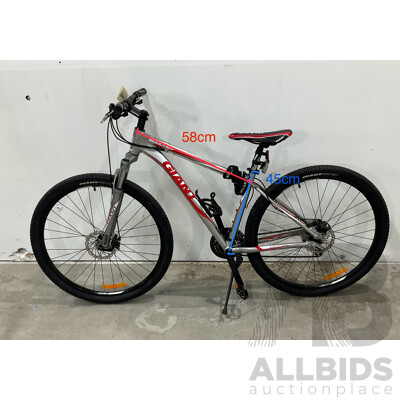 Giant Boulder Bike - Size M - ALUXX 6000 Series Butted Tubing