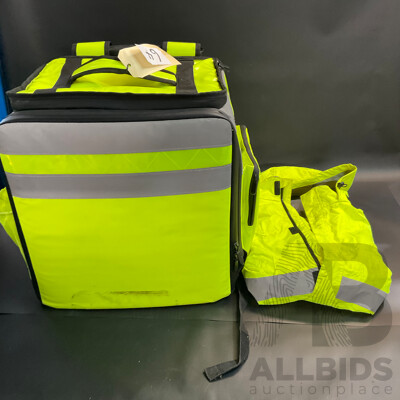 Food Delivery Bag and Size L Raincoat