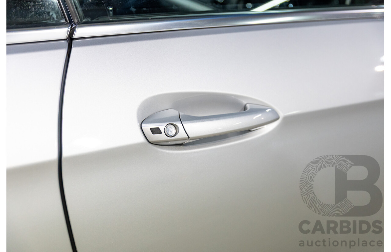 8/2009 Mercedes-Benz E350 Avantgarde 207 2d Coupe Iridium Silver Metallic V6 3.5L