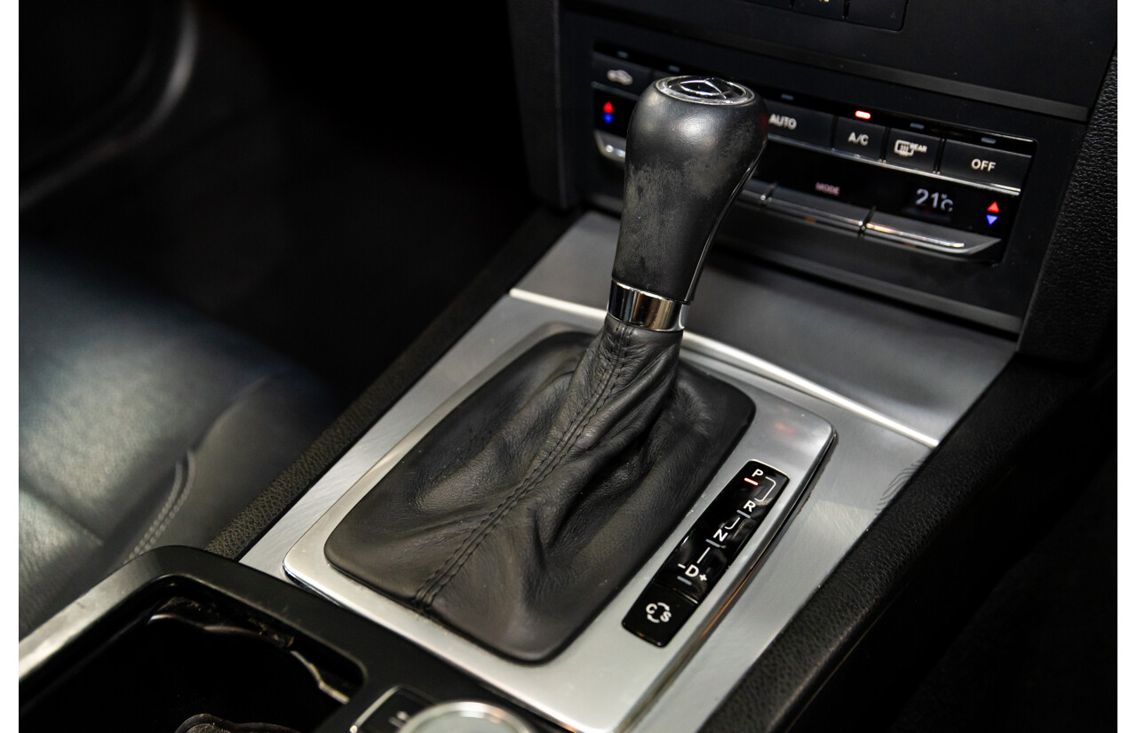 8/2009 Mercedes-Benz E350 Avantgarde 207 2d Coupe Iridium Silver Metallic V6 3.5L