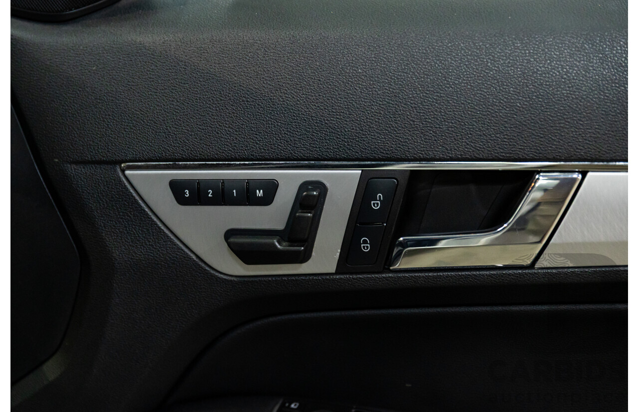 8/2009 Mercedes-Benz E350 Avantgarde 207 2d Coupe Iridium Silver Metallic V6 3.5L