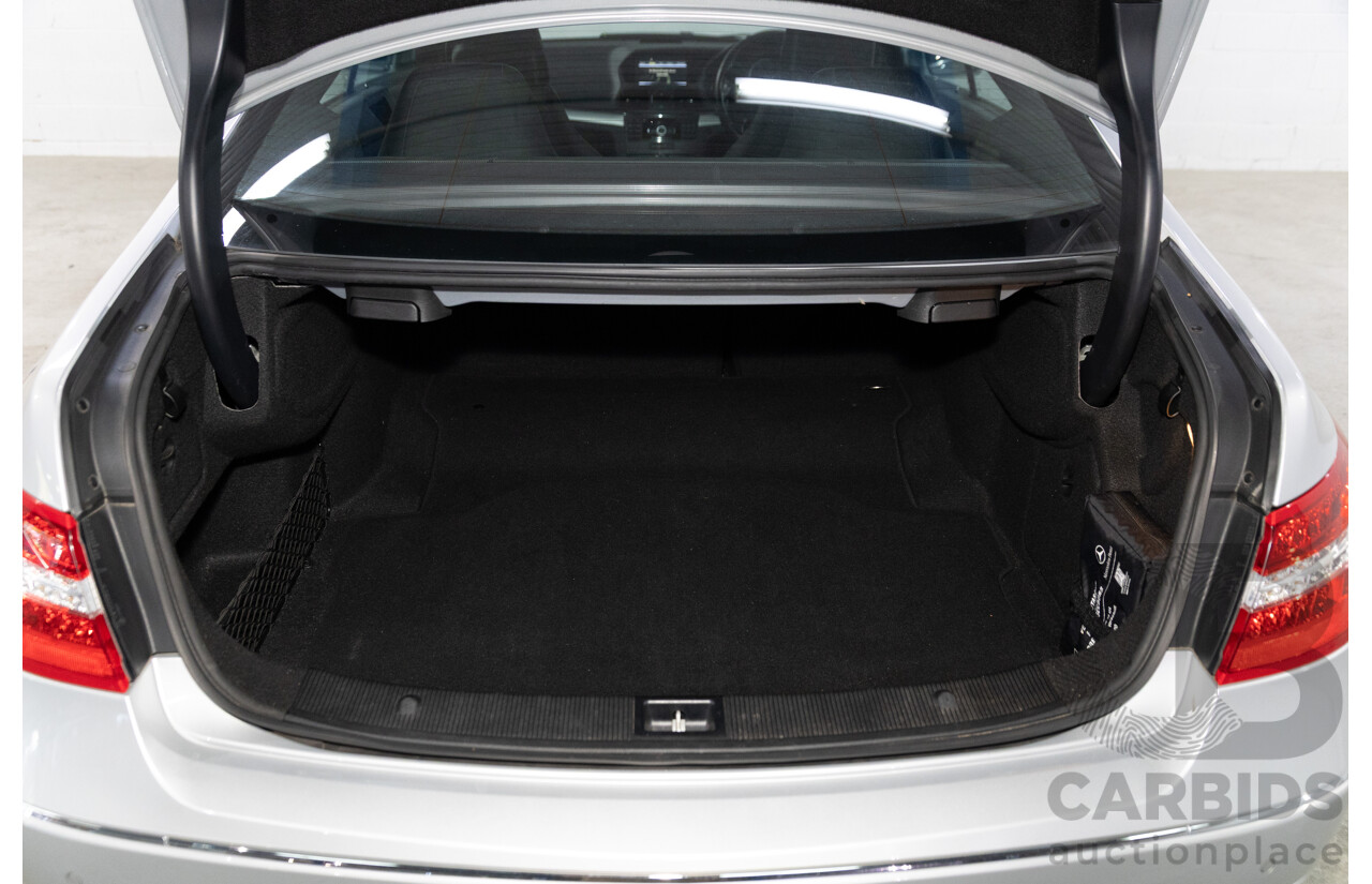 8/2009 Mercedes-Benz E350 Avantgarde 207 2d Coupe Iridium Silver Metallic V6 3.5L