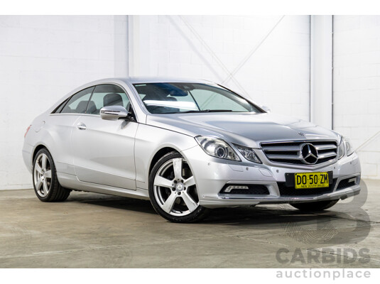 8/2009 Mercedes-Benz E350 Avantgarde 207 2d Coupe Iridium Silver Metallic V6 3.5L