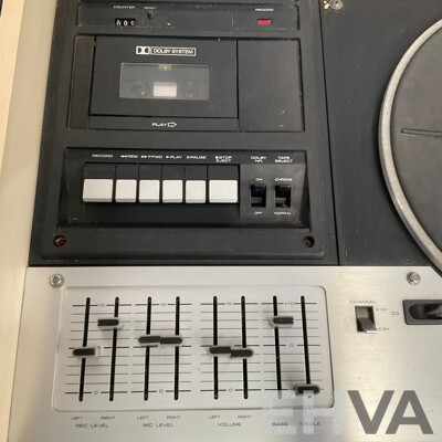 Vintage Sanyo DCW S17K S  Quadraphonic Stereo System (2 Speakers)