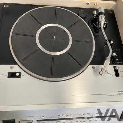 Vintage Sanyo DCW S17K S  Quadraphonic Stereo System (2 Speakers)