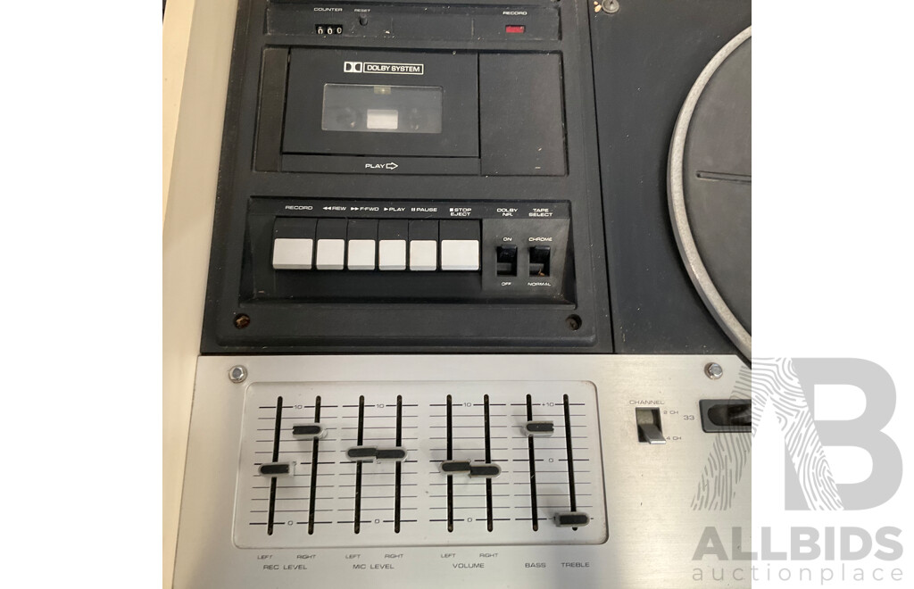 Vintage Sanyo DCW S17K S Quadraphonic Stereo System (2 Speakers)