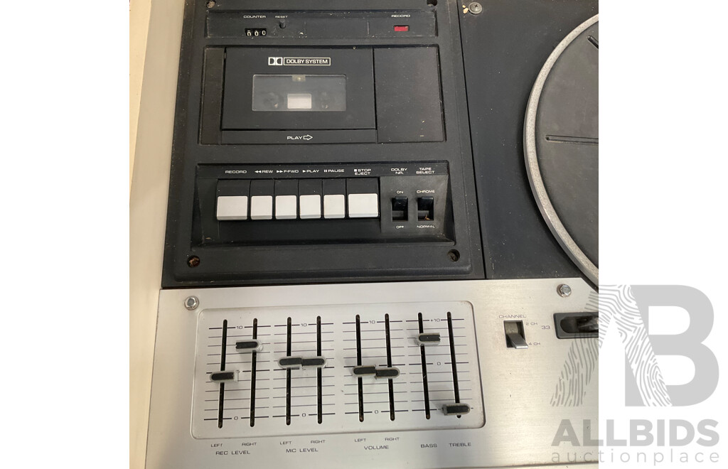 Vintage Sanyo DCW S17K S Quadraphonic Stereo System (2 Speakers)