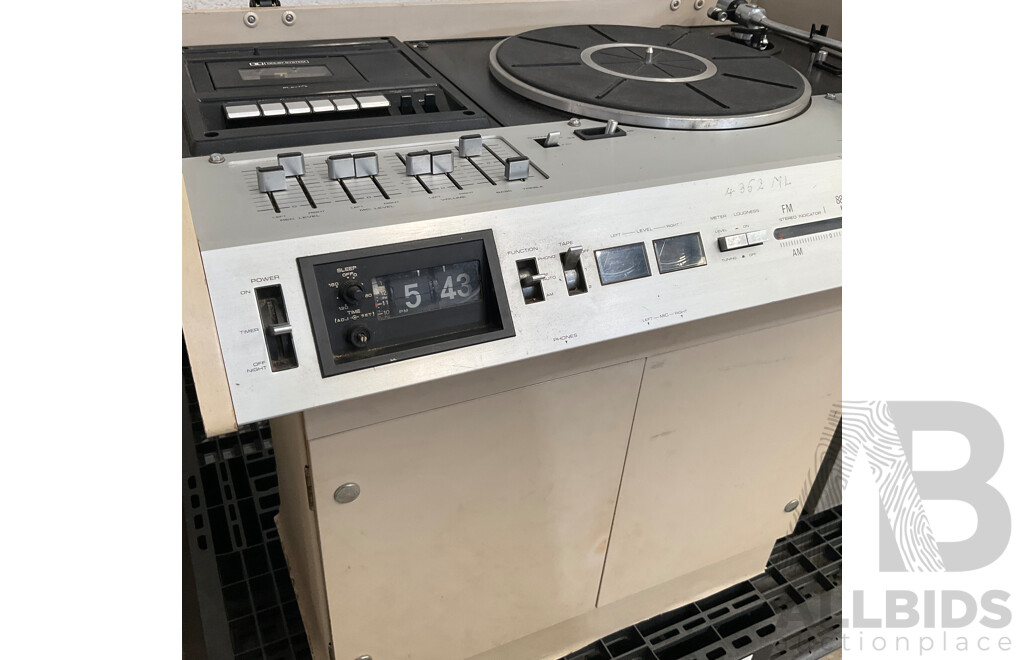 Vintage Sanyo DCW S17K S  Quadraphonic Stereo System (2 Speakers)