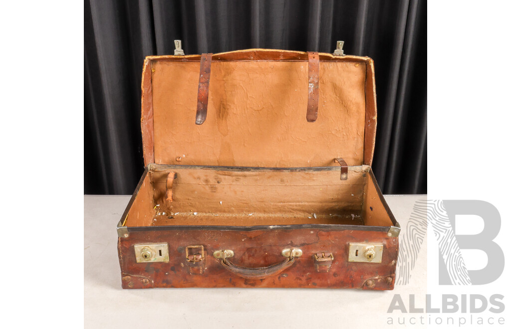 Small Vintage Leather Suitcase by Wisecraft