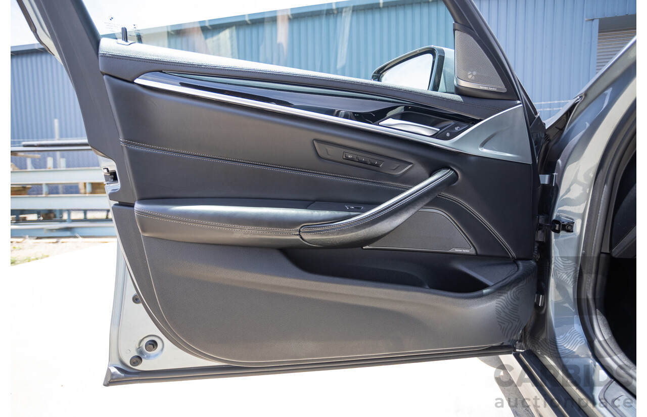 8/2017 BMW 540i M-Sport G30 MY18 4D Sedan Bluestone Metallic Tubro 3.0L