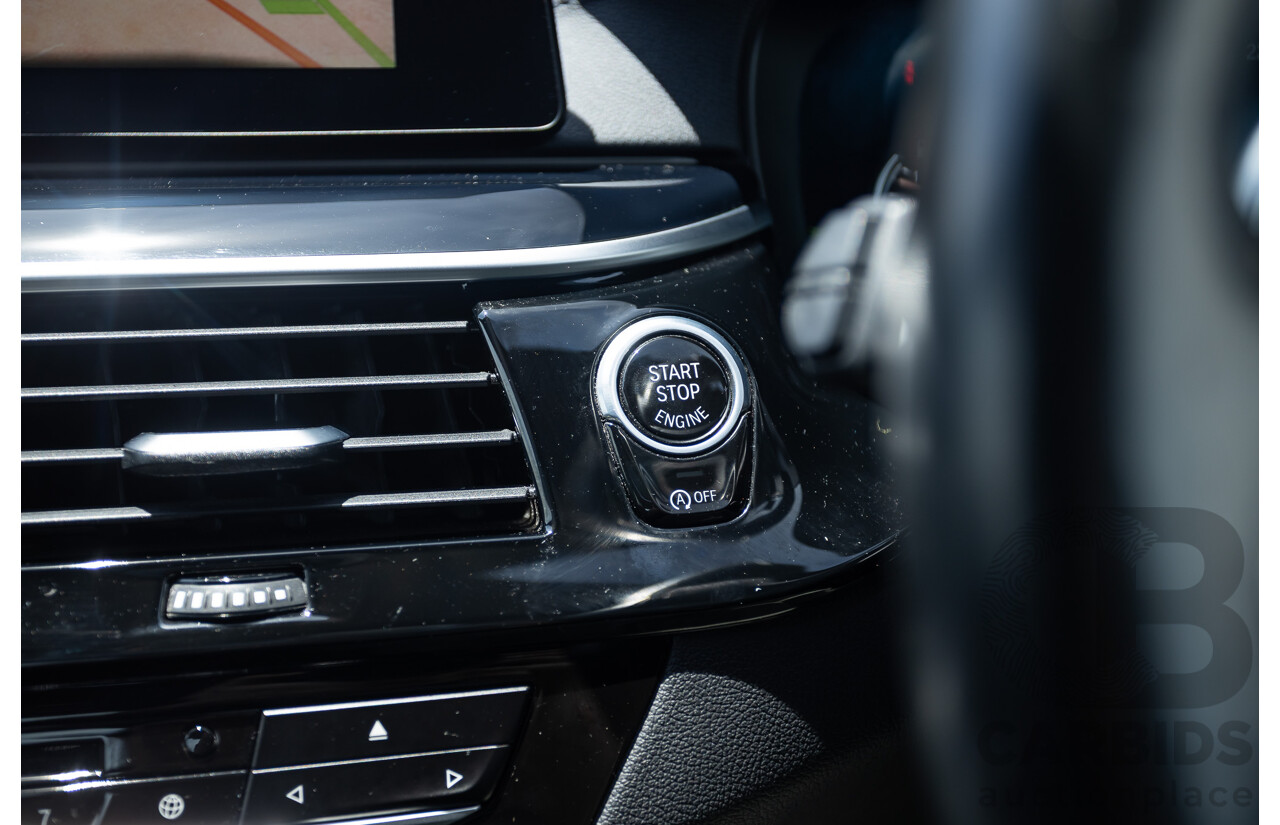 8/2017 BMW 540i M-Sport G30 MY18 4D Sedan Bluestone Metallic Tubro 3.0L