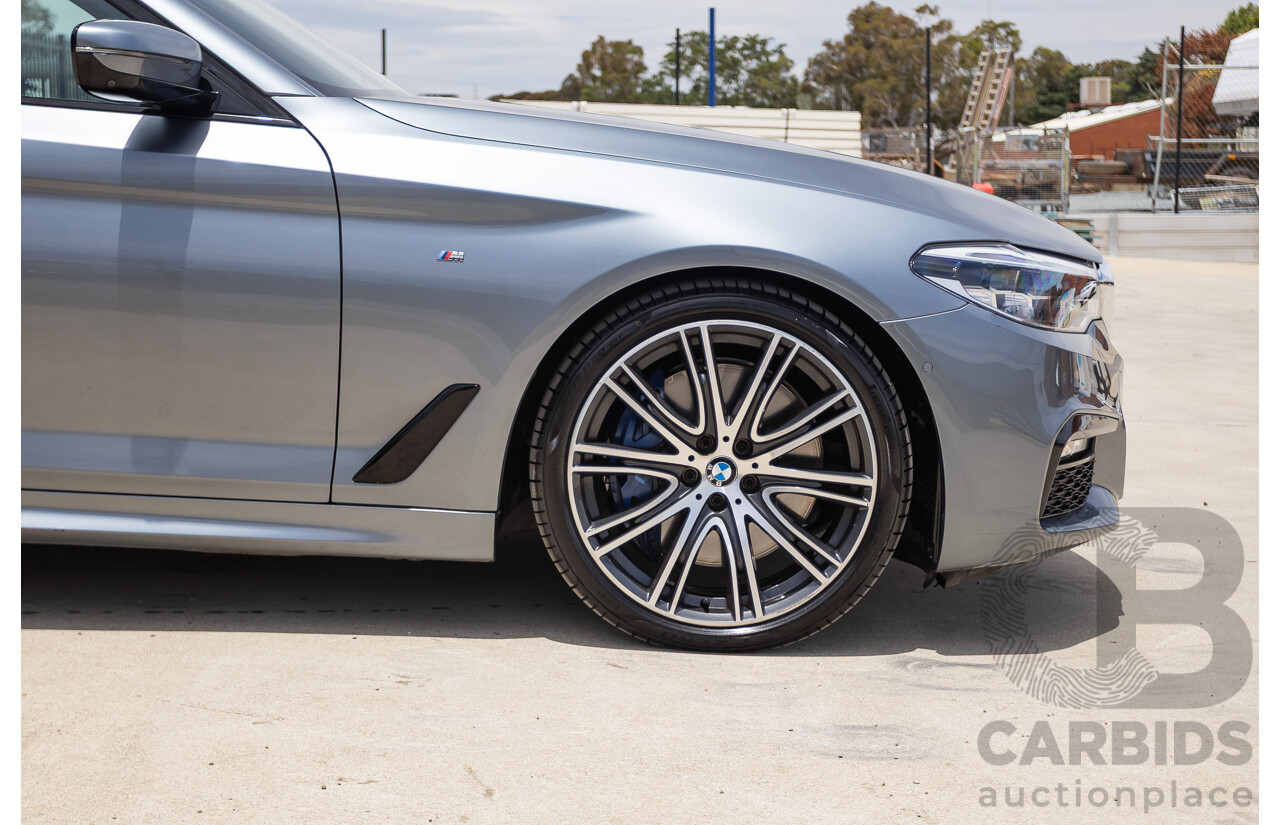 8/2017 BMW 540i M-Sport G30 MY18 4D Sedan Bluestone Metallic Tubro 3.0L