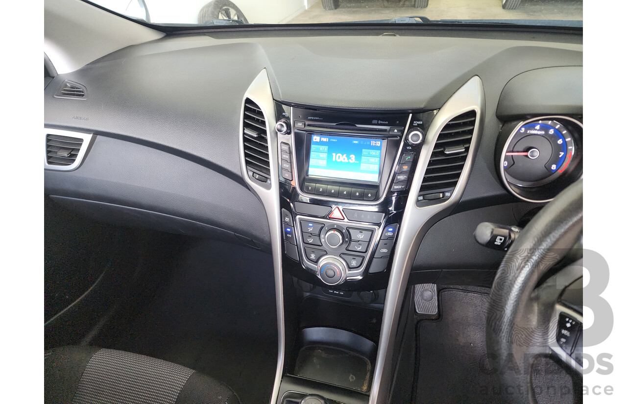 3/2013 Hyundai i30 Active GD 5d Hatchback Blue 1.8L