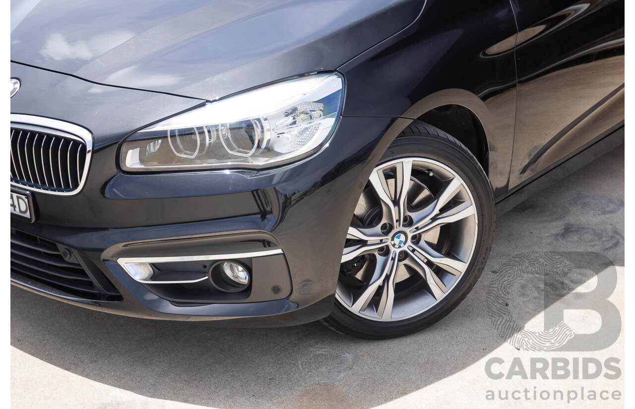 6/2015 BMW 225i Active Tourer Sport Line FWD F45 4D Wagon Black Sapphire Metallic Turbo 2.0L