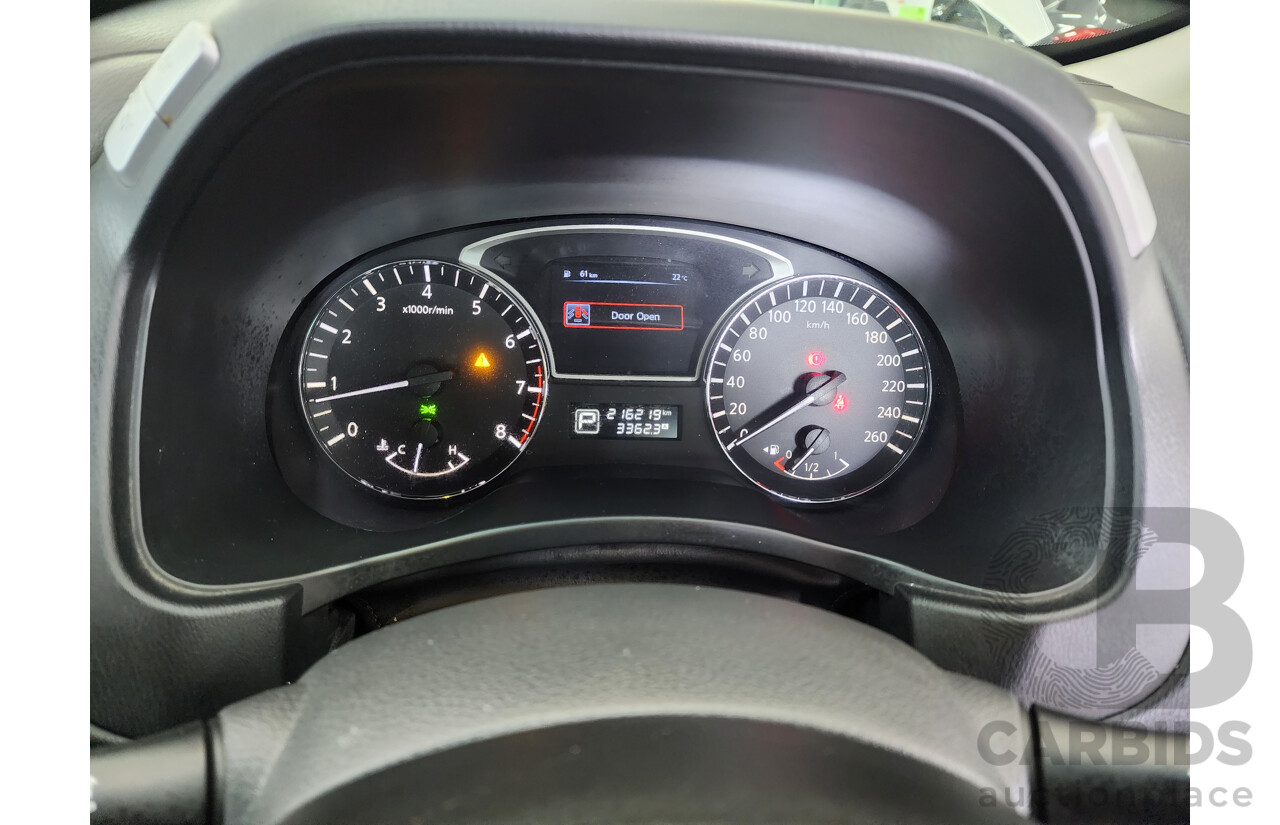 6/2014 Nissan Pathfinder ST (4x2) R52 4d Wagon White 3.5L