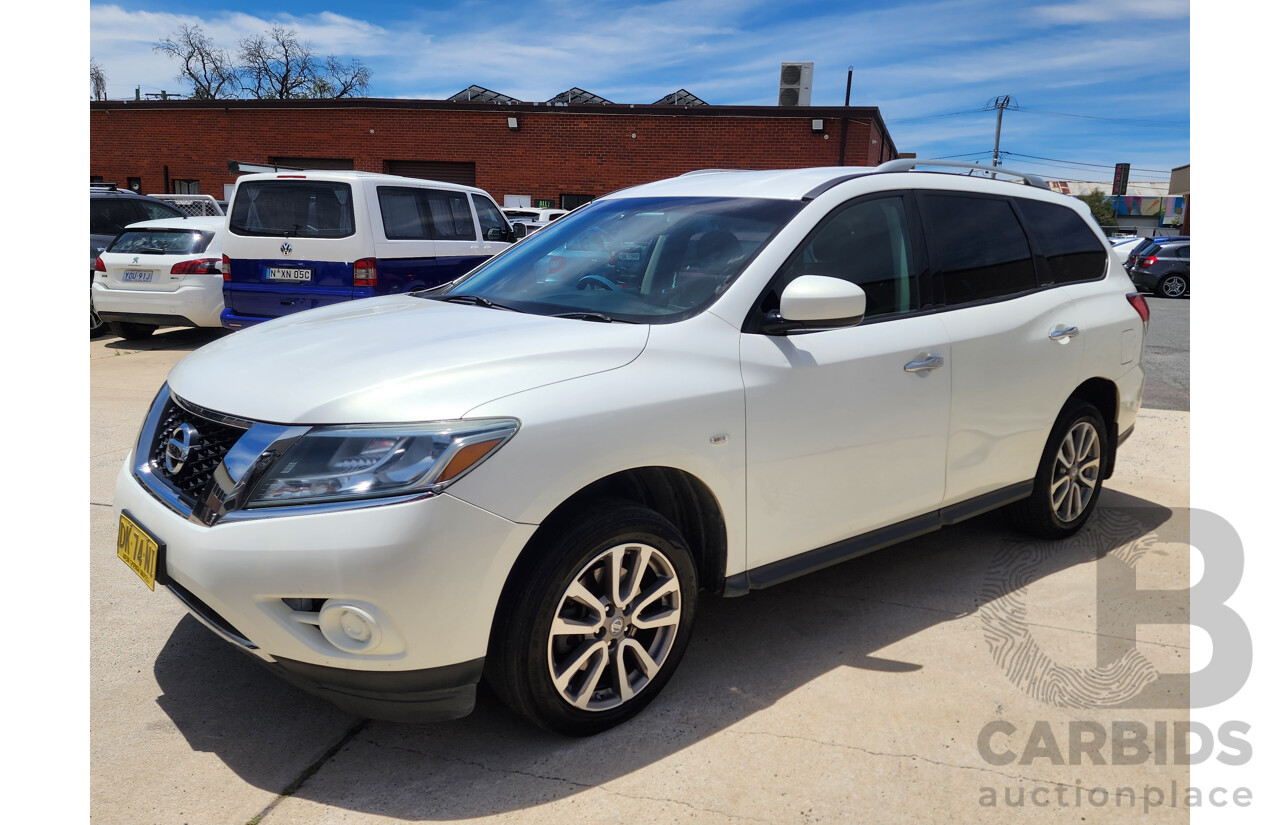6/2014 Nissan Pathfinder ST (4x2) R52 4d Wagon White 3.5L