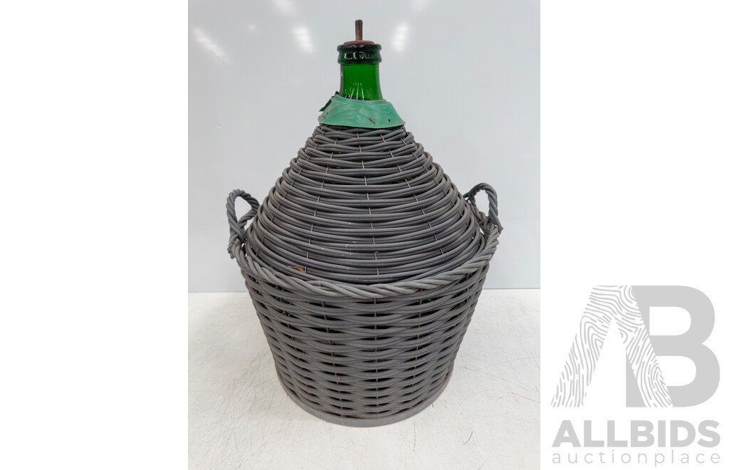 Villani Carboy 54 Litre Vintage Wine Flagon in Plastic Carry Basket