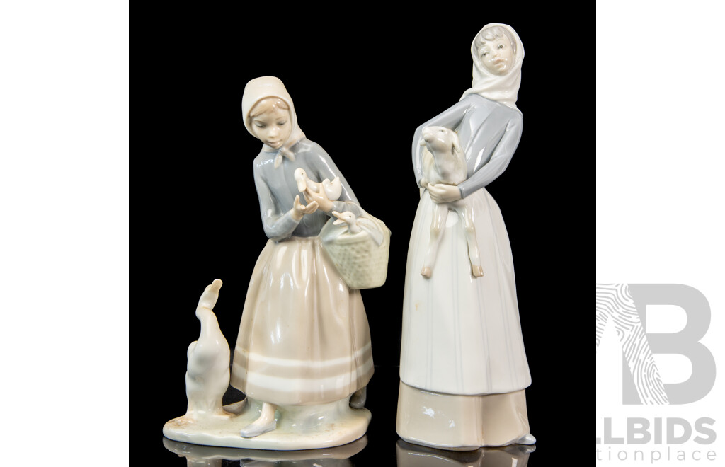 Pair of Lladro Porcelain Farm Girl Figures