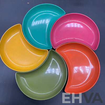 Vintage Pop-Art Snack Tray - Lot of 2
