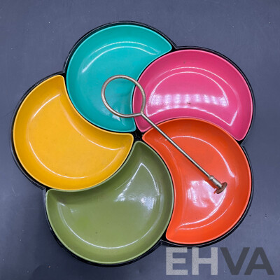 Vintage Pop-Art Snack Tray - Lot of 2