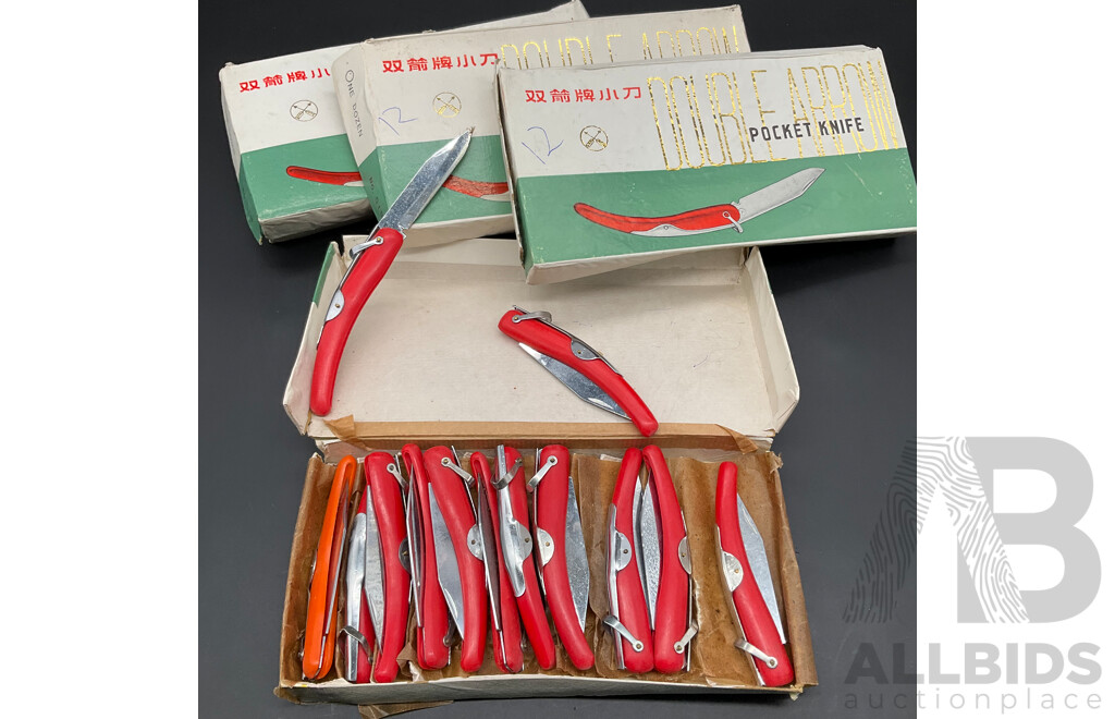 Vintage DOUBLE ARROW Pocket Knives - Lot of 48