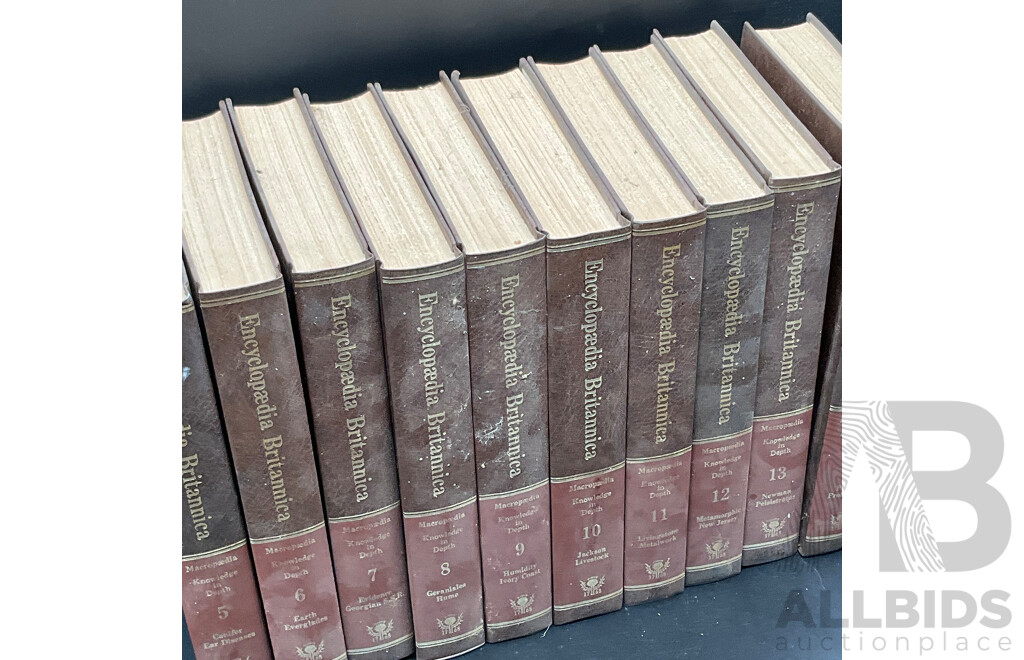 Encyclopaedia Britanica Volumes 5 to 14 - Lot of 10