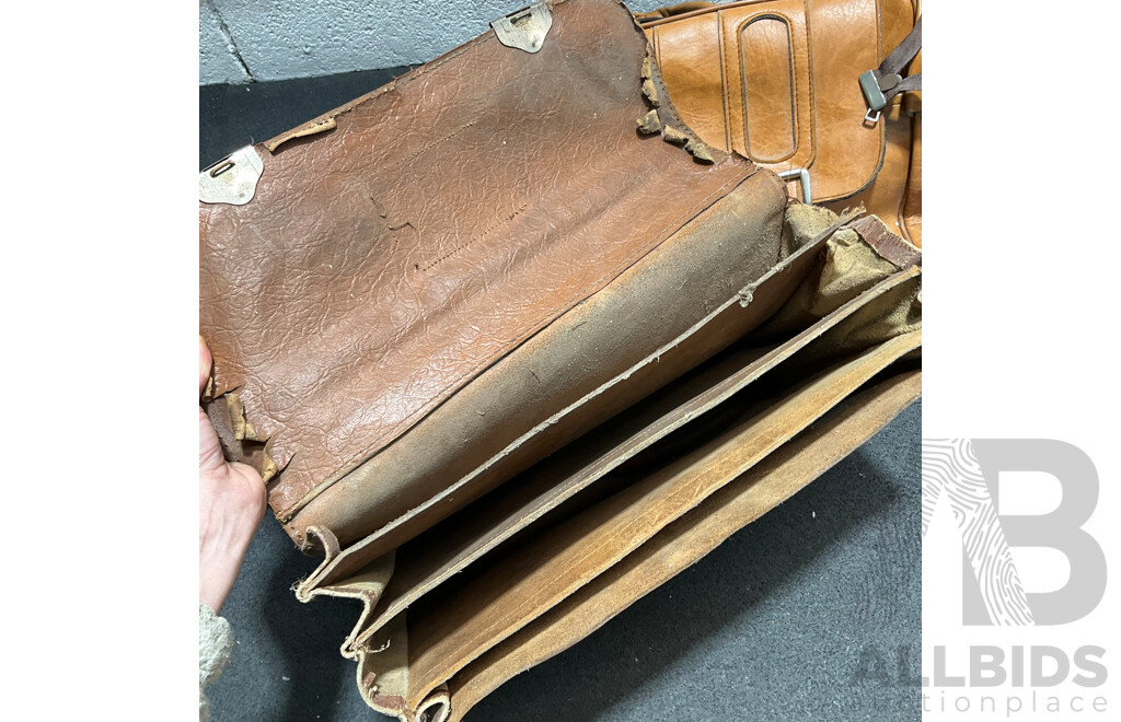 Vintage Leather Bags - Lot of 2