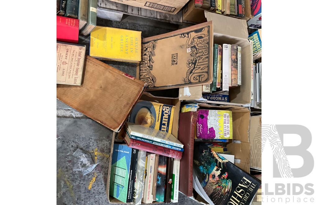 Collection of Vintage Books - 1 Full Pallet