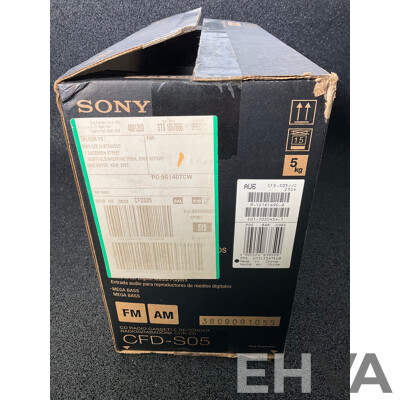 Vintage SONY CFD-S05 CD Radio Cassette Recorder