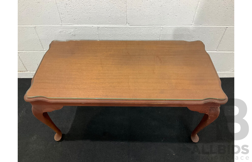 Queen Anne Style Mahogany Coffee or Side Table with Glass Top