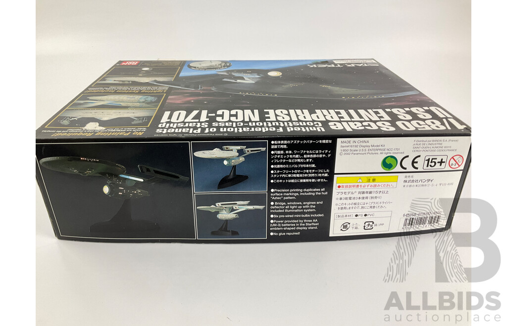 Bandai Star Trek U.S.S Enterprise NCC-1701 - 1/850 Scale
