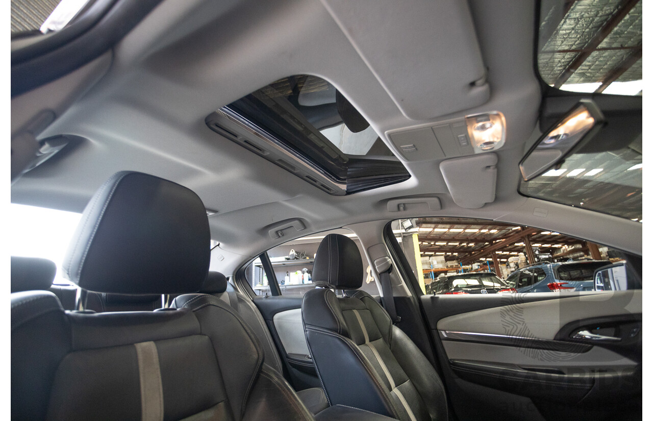 11/2013 Holden VF Calais V 4d Sedan Prussian Steel Metallic V6 3.6L