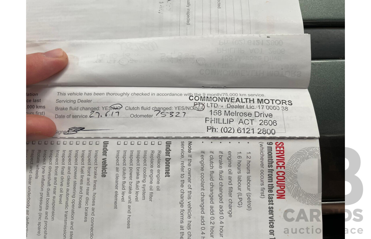 11/2013 Holden VF Calais V 4d Sedan Prussian Steel Metallic V6 3.6L