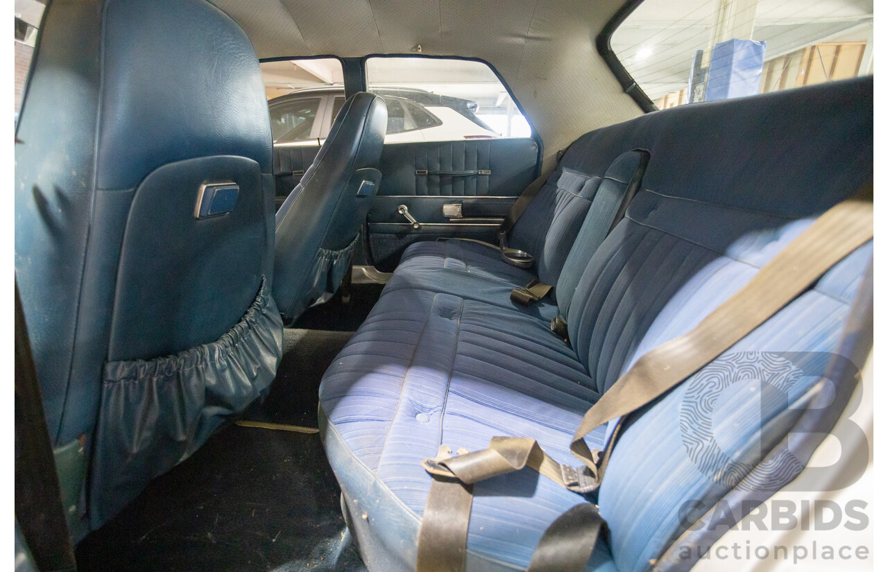 4/1978 Chrysler CL Regal LeBaron 4d Sedan Silver 4.3L