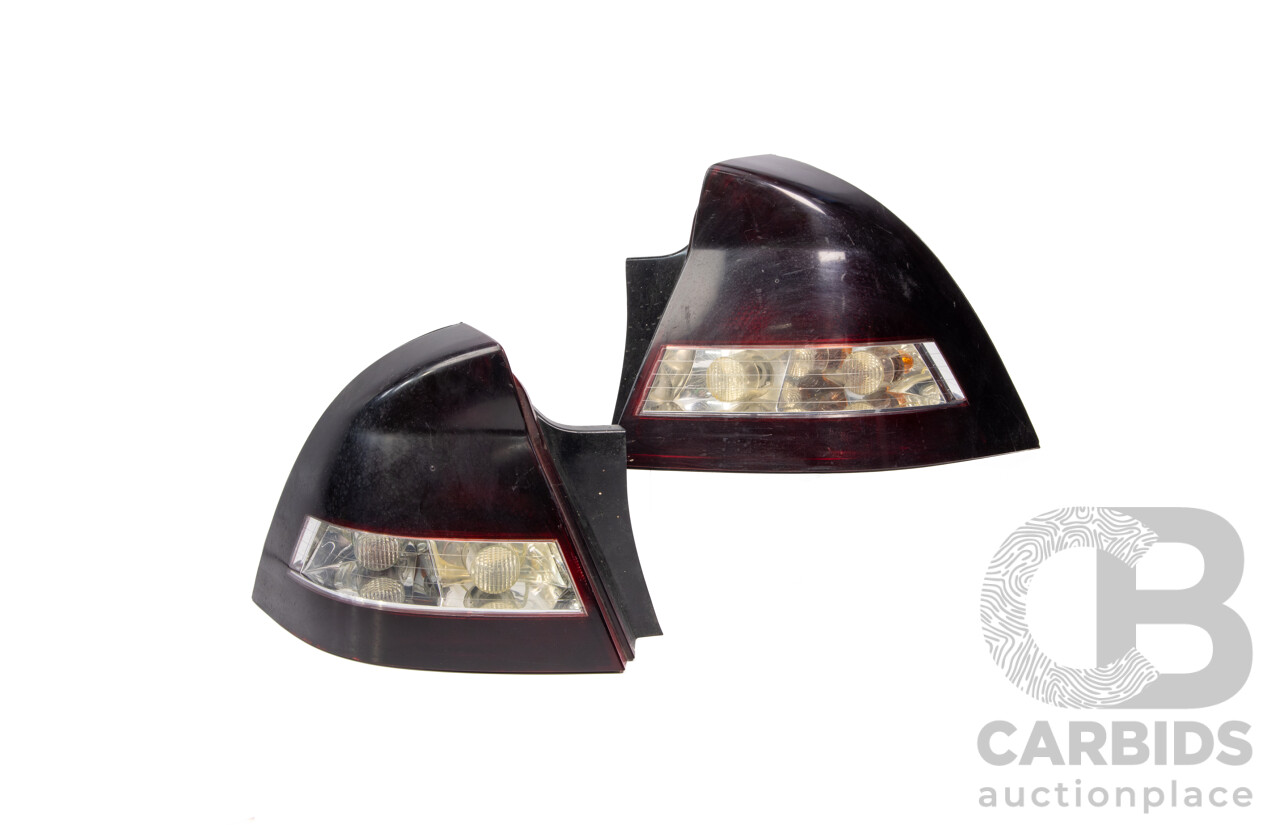 Holden Commodore VY Berlina & Calais & VZ Executive Tail-lights - Nightshaded