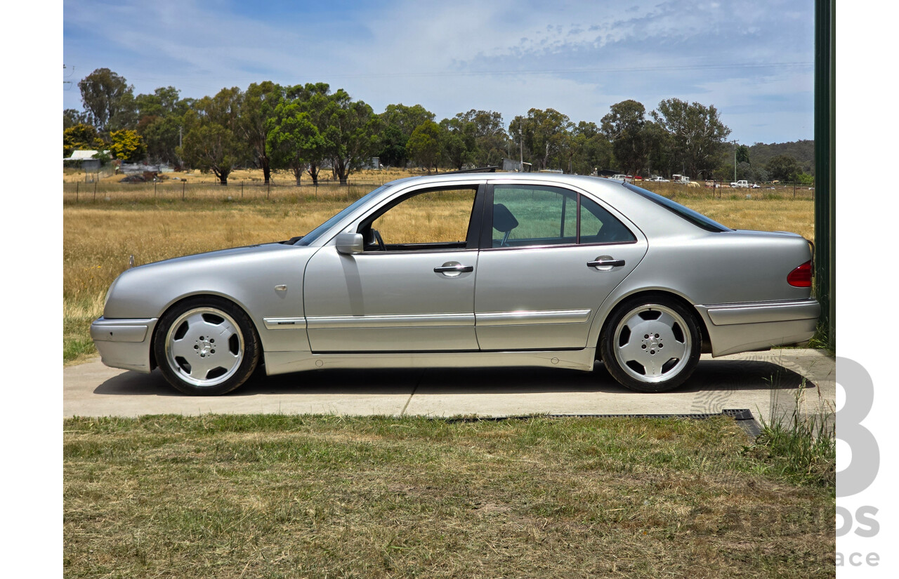 10/1998 Mercedes Benz E55 AMG W210 4d Sedan Brilliant Silver Metallic V8 5.4L