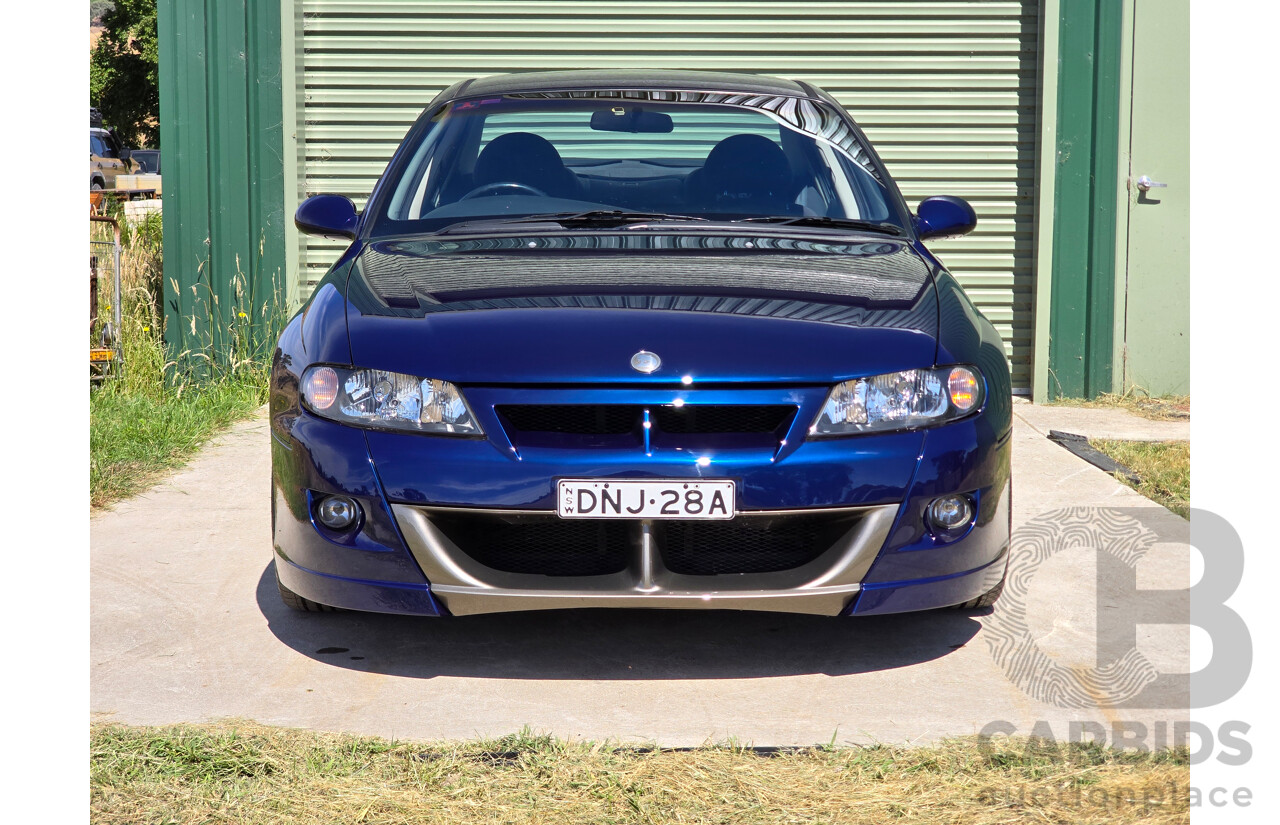 10/2001 Holden Special Vehicles (HSV) Clubsport VX Series II Build No.136 4d Sedan Vespers Blue Metallic V8 5.7L