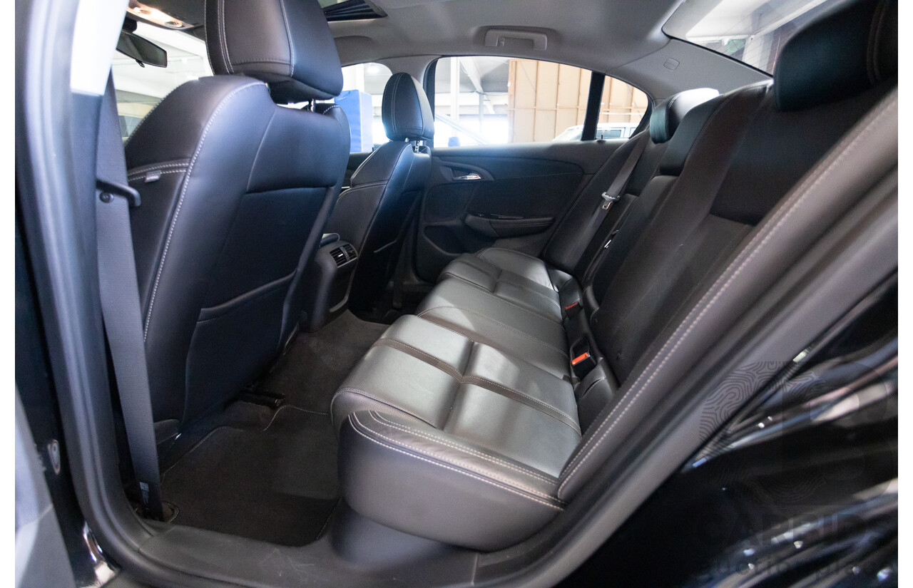 5/2016 Holden VF Commodore SS-V Redline Series 2 4d Sedan Phantom Black V8 6.2L