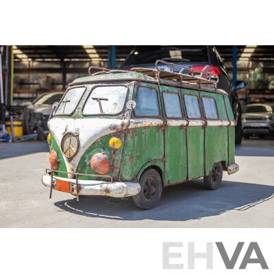 Vintage VW Kombi Style Metal Esky