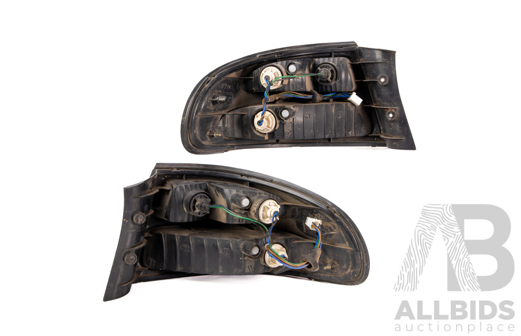 Holden Commodore VX Tail Lights - Genuine - Suits All VT / VX Sedan Models