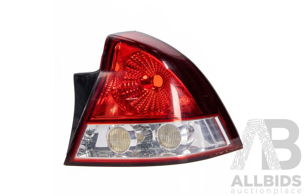 Holden Commodore VY Calais & HSV Tail Lights - Genuine