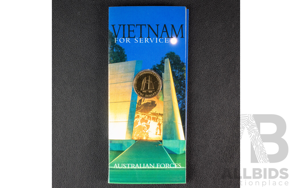 Australian one dollar coins, 2000 Victoria Cross and 2003 Vietnam Service 