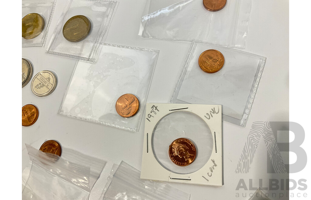 Australian UNC/High Grade One Cent Coins, Examples Spanning 1974 to 1990, Two 2005 One Dollar Coins, Making a Difference, Ecuador Five and Fifty Sucres Coins