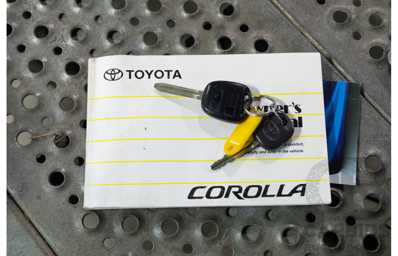 11/2002 Toyota Corolla Ultima Seca ZZE122R 5d Hatchback Silver Glaze Metallic 1.8L