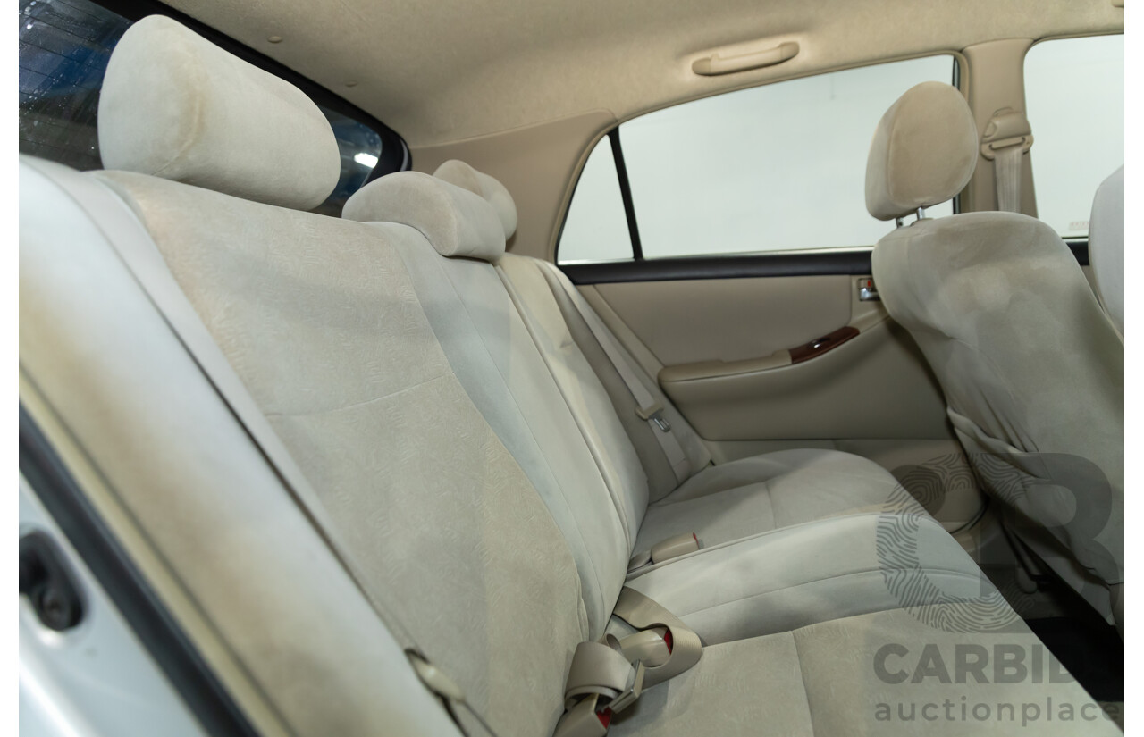 11/2002 Toyota Corolla Ultima Seca ZZE122R 5d Hatchback Silver Glaze Metallic 1.8L